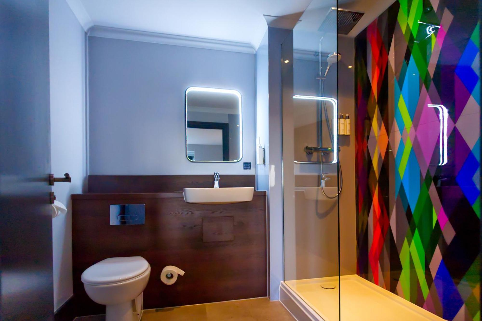 Village Hotel Manchester Hyde Luaran gambar
