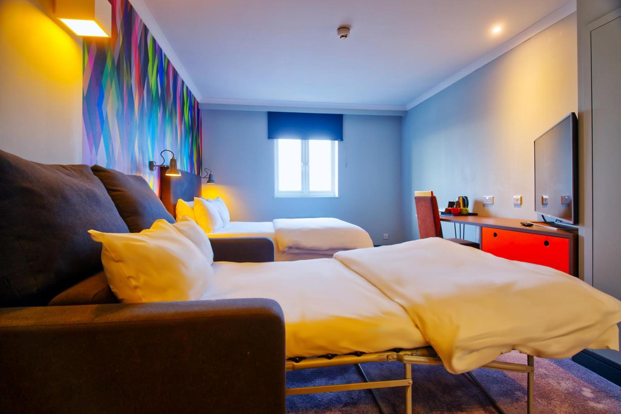 Village Hotel Manchester Hyde Luaran gambar